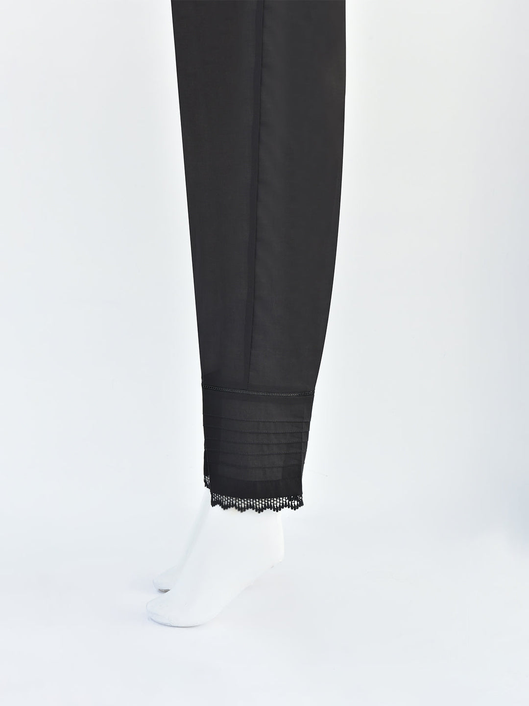 Oaks - Women Black Lawn Trouser  - 1 Piece