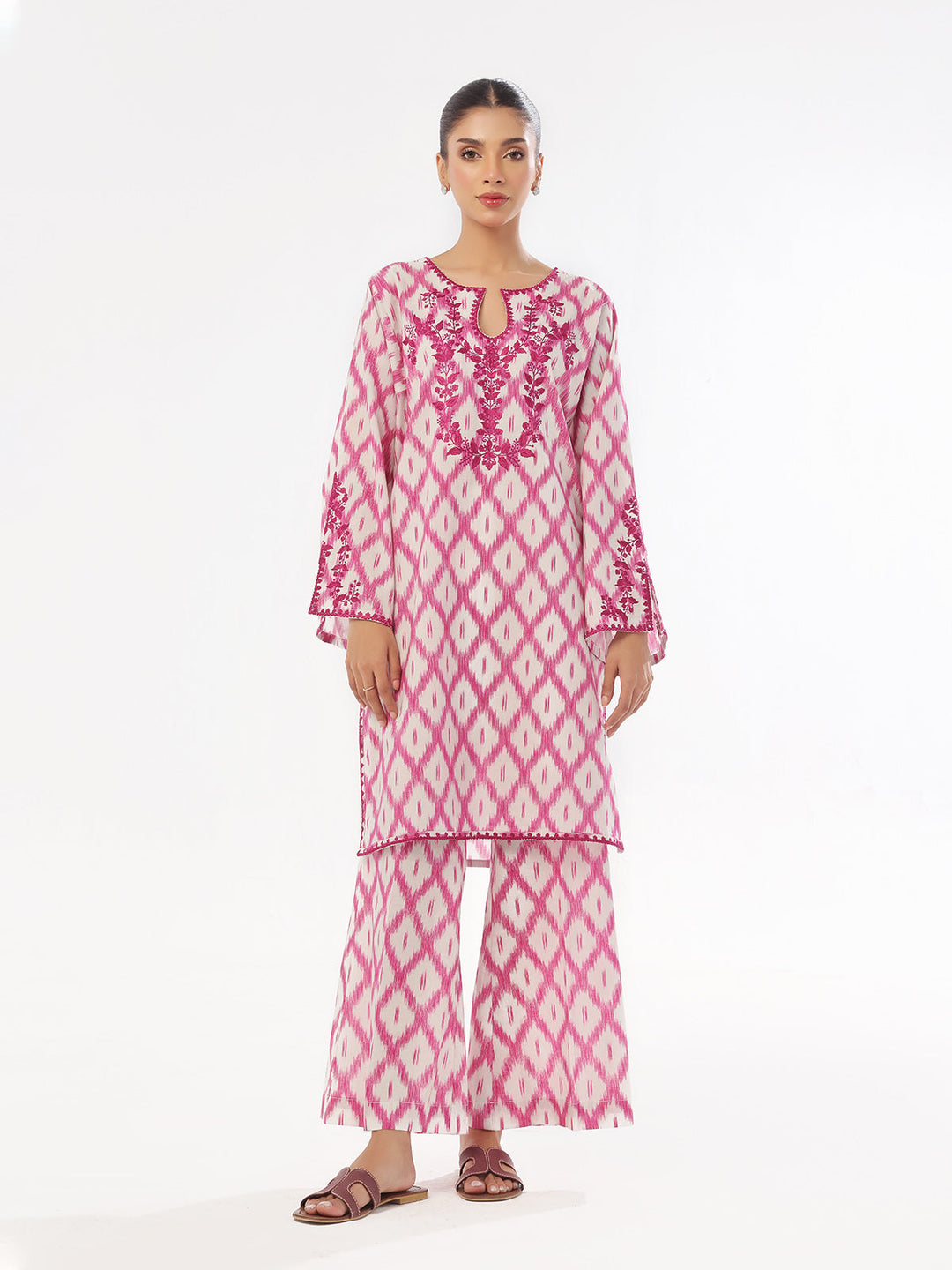 Oaks - Embroidered Unstitched Lawn Pink  - 2 Piece