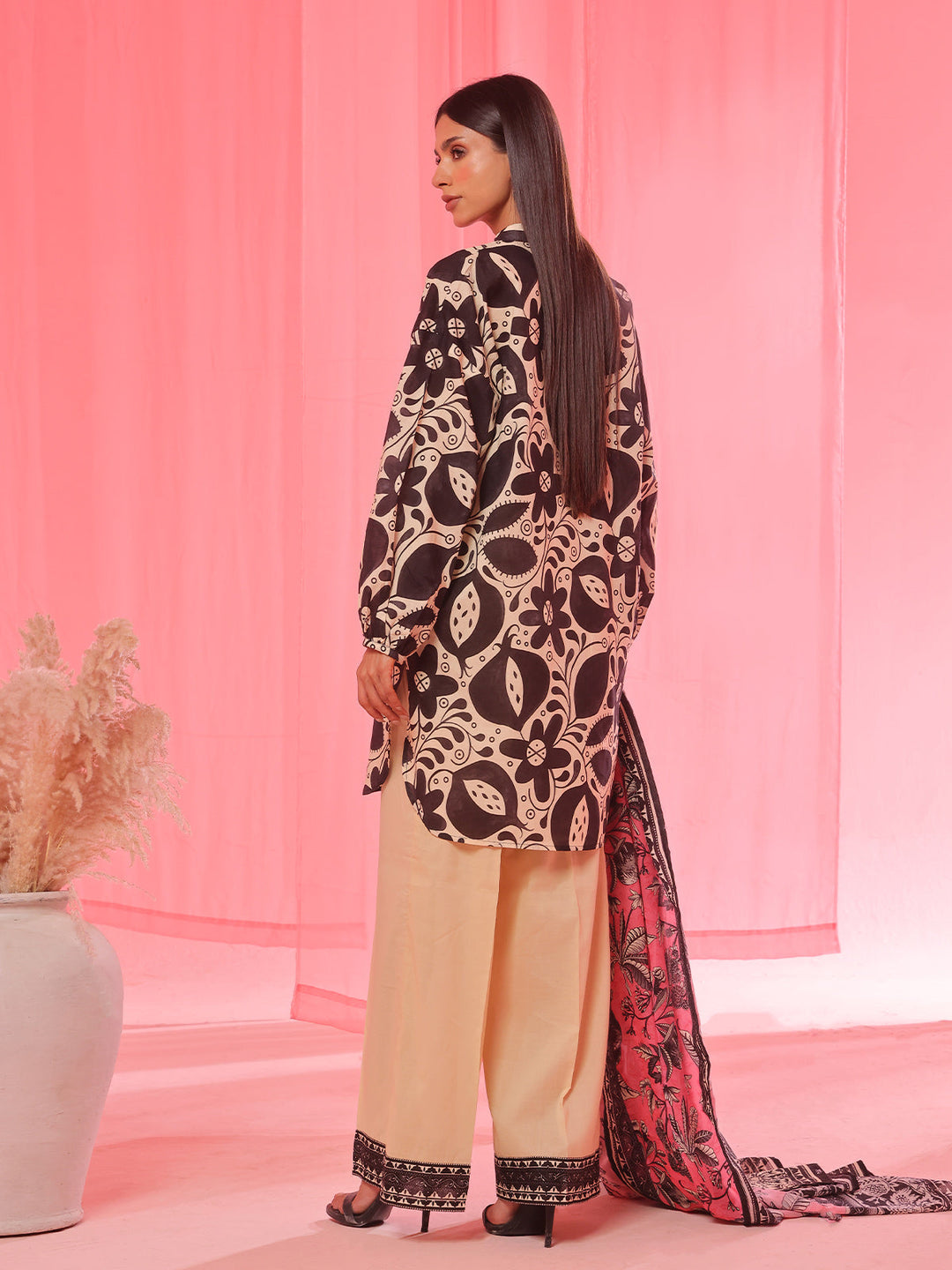 Oaks - Printed Pret & Unstitched Suit Lawn Black & Beige - 3 Piece