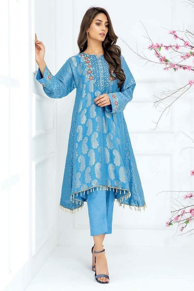 Pakistani Winter Collection 2025 | Premium Winter Wear USA Studio by TCS Pakistani Winter Collection 2025 | Premium Winter Wear USA Studio by TCS