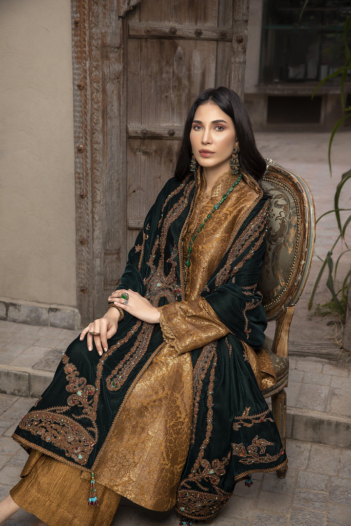Nilofer Shahid - The Royal Empress