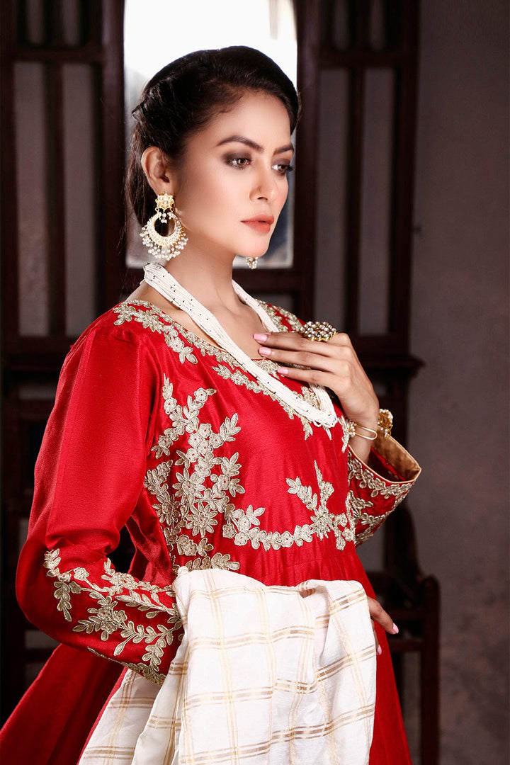 Sanas - Aari Embroidered Long Raw Silk Maxi | SIRA | M201997