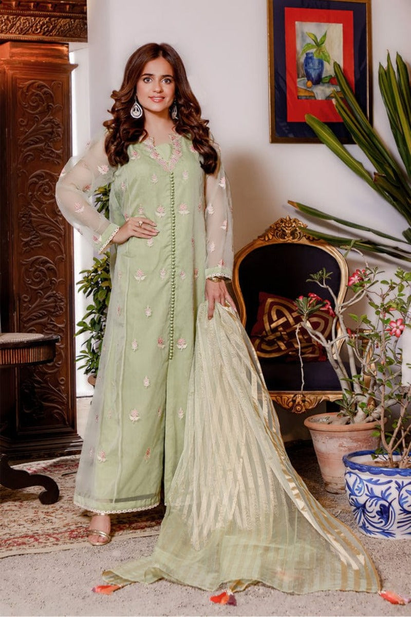 Sanas - Organza Kalidaar Front Open Style 3pc Suit | KAIRA | S202192