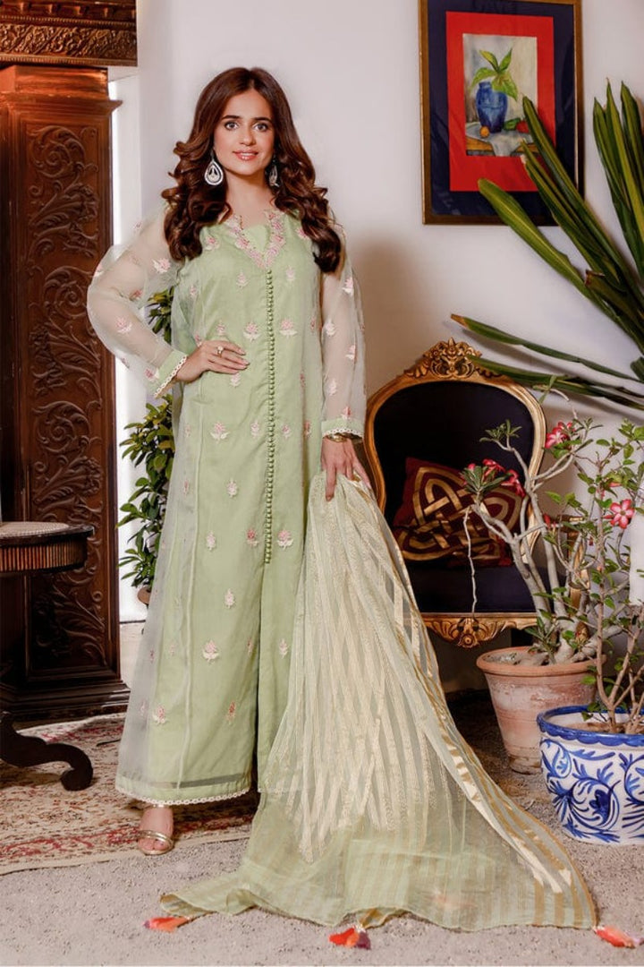 Sanas - Organza Kalidaar Front Open Style 3pc Suit | KAIRA | S202192