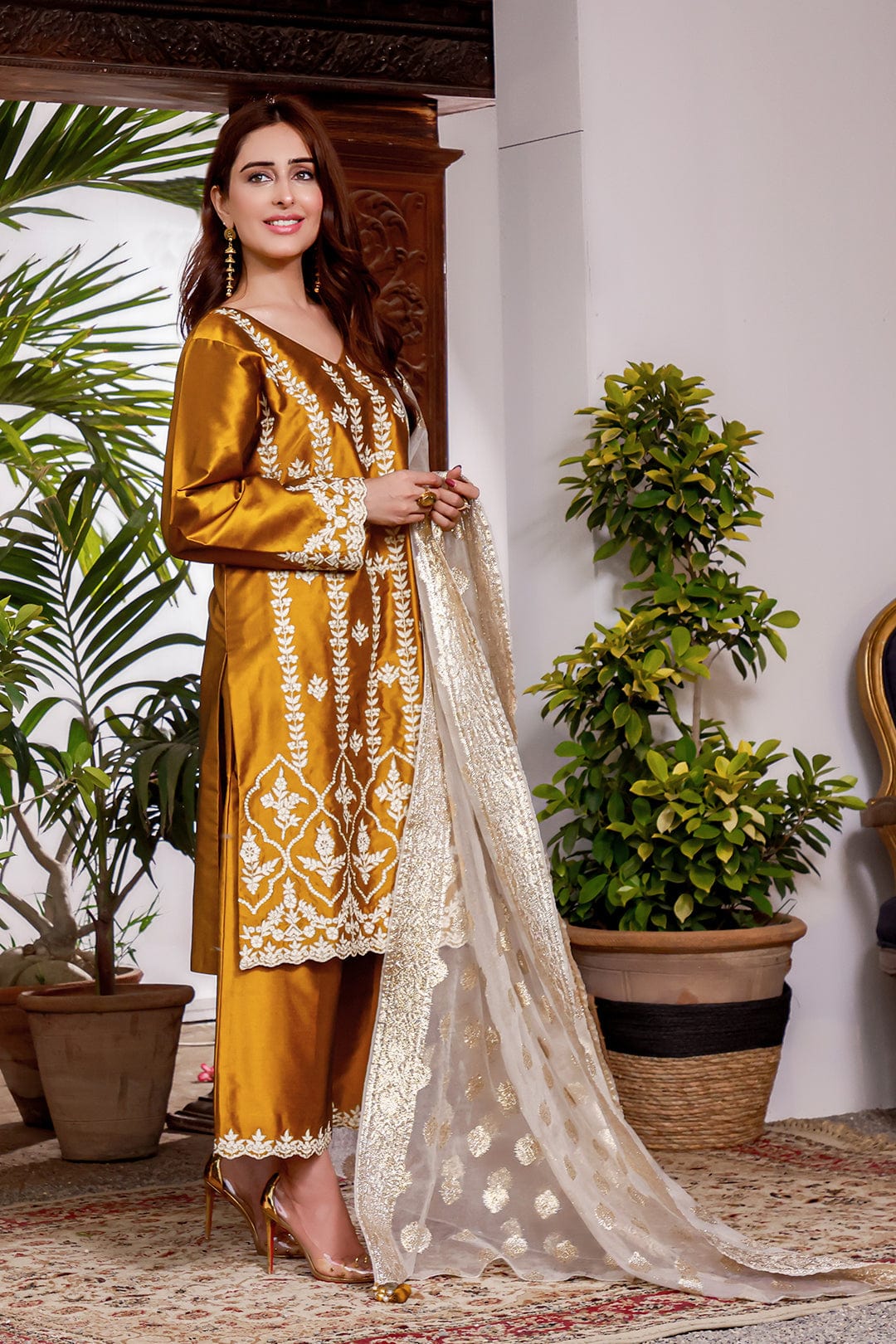 Sanas - Aari Embroidered Lychee Silk luxury Pret 3pc Suit | KAIRA | S202188