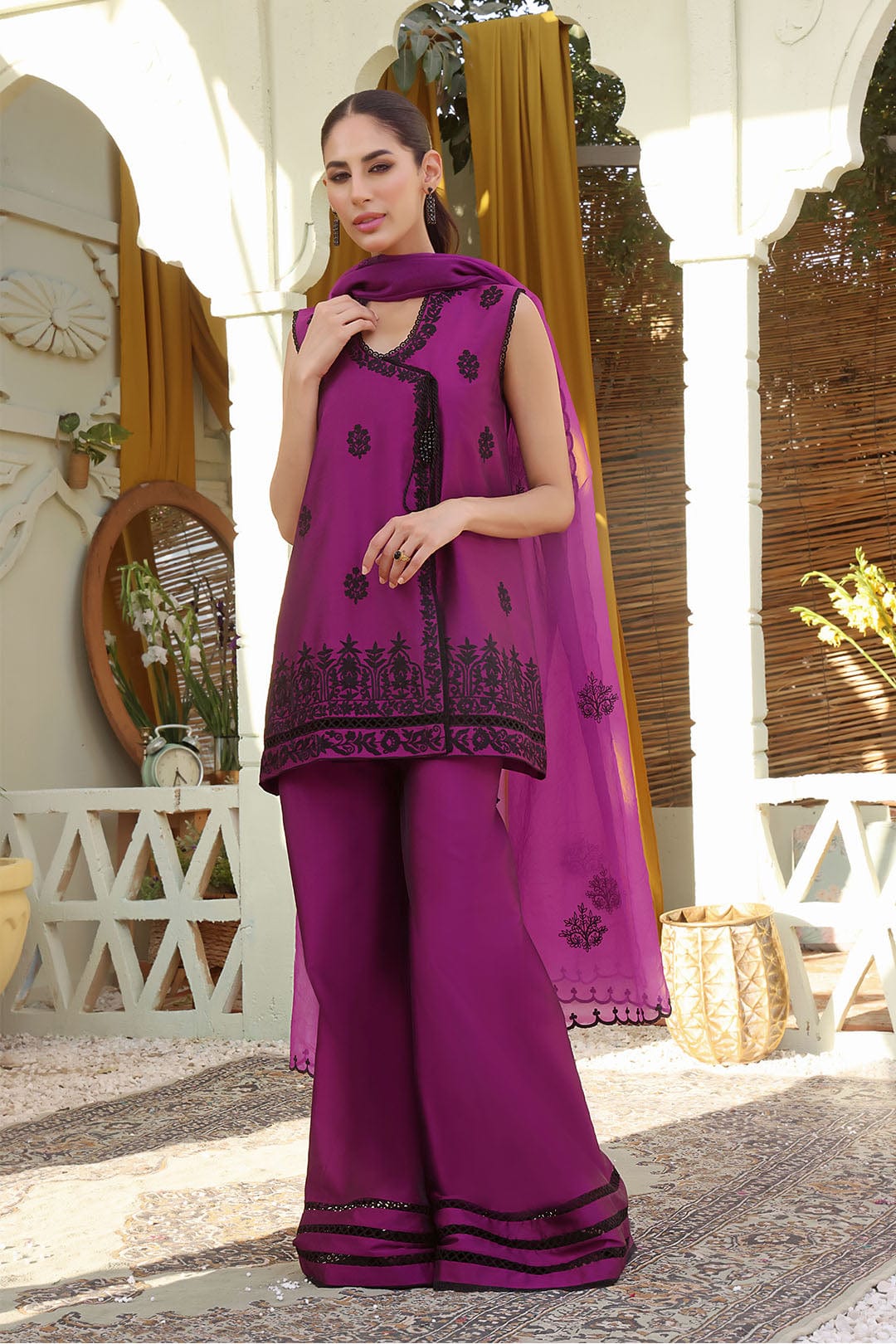 Sanas - Aari Embroidered Lychee Silk 3 Piece Suit - SHIREEN FESTIVE - P202271 - Magenta