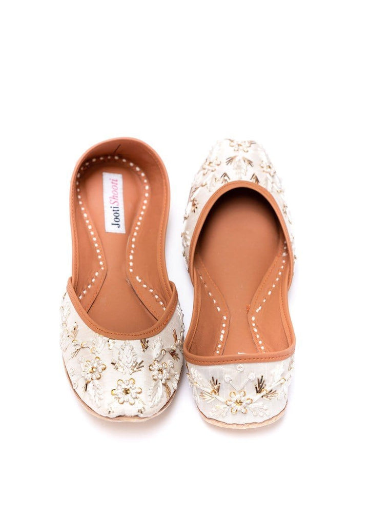 JootiShooti - Chameli White