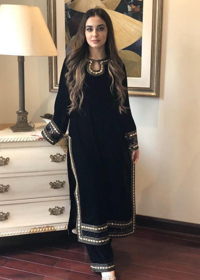Maheen Ghani Taseer - Black Blossom