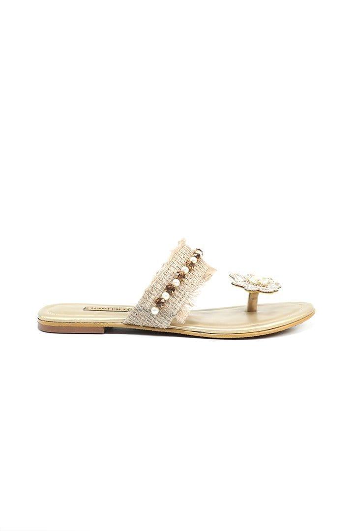 Chapter 13 - Off White Pearl Flower - 19284 - Studio by TCS
