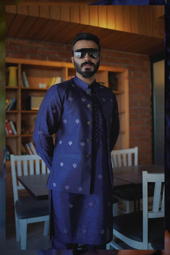 Leon Man - NAVY BLUE - Embroidered - 1 Piece - Studio by TCS