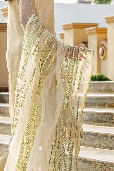 Natasha Kamal - Nina