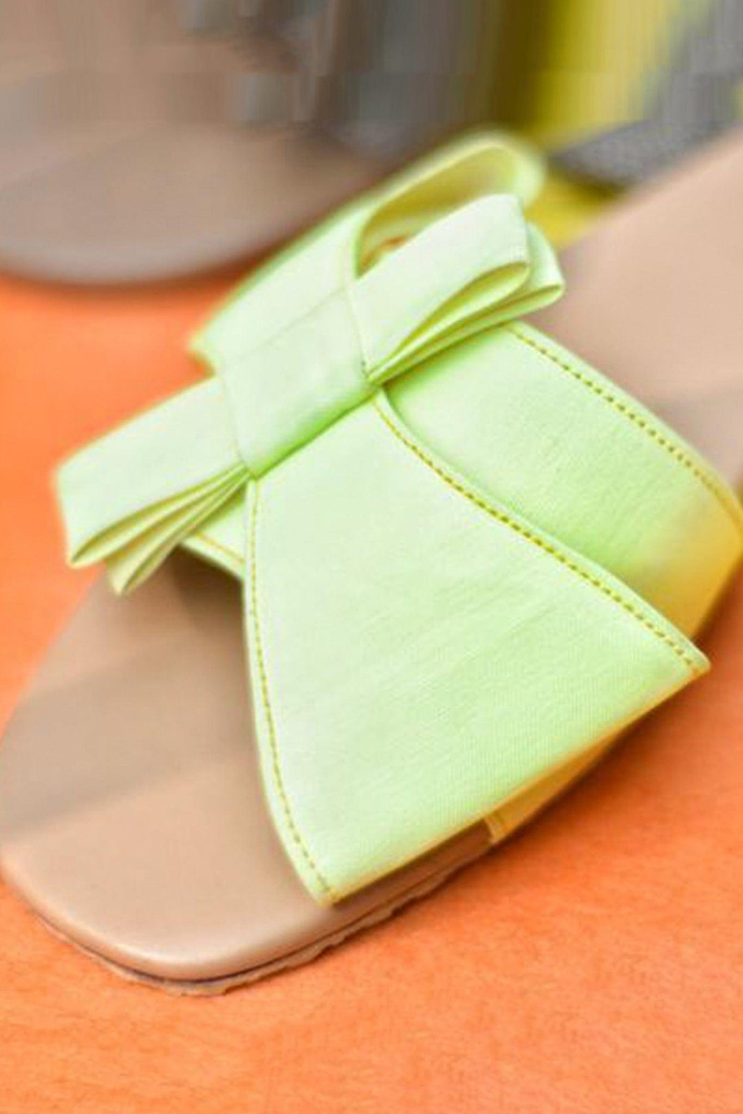 Basic - Neon B21-01