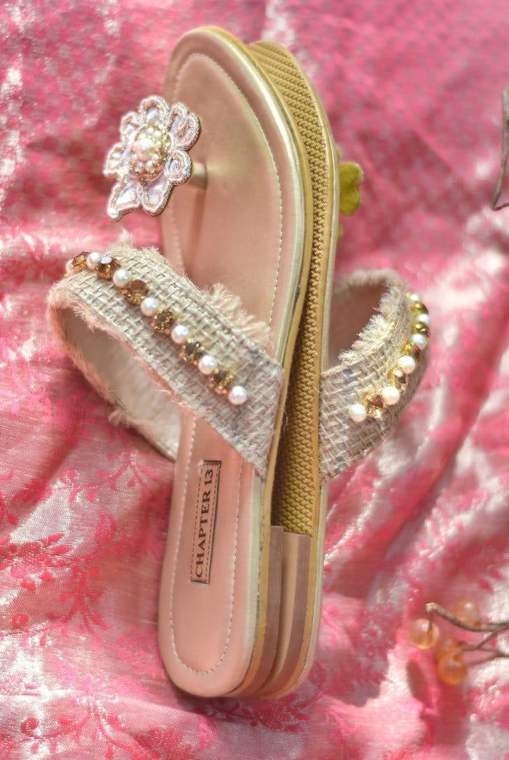 Chapter 13 - Off White Pearl Flower - 19284 - Studio by TCS