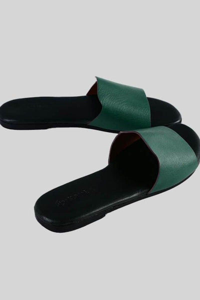 Novado - Flat Leather Sandals - Foliage Green - Studio by TCS