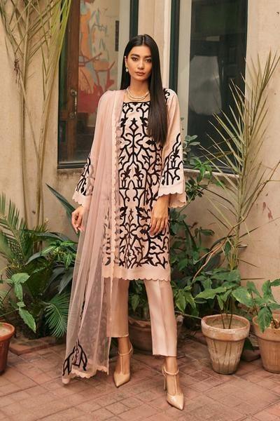Natasha Kamal - Emira - 3 PC
