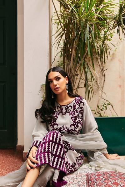 Natasha Kamal - Marci - 3 PC