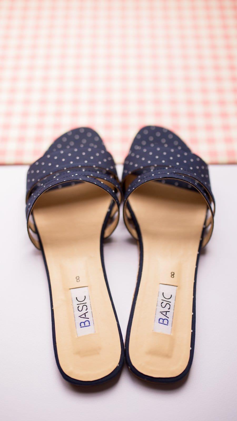 Basic - Navy Blue B18-13B