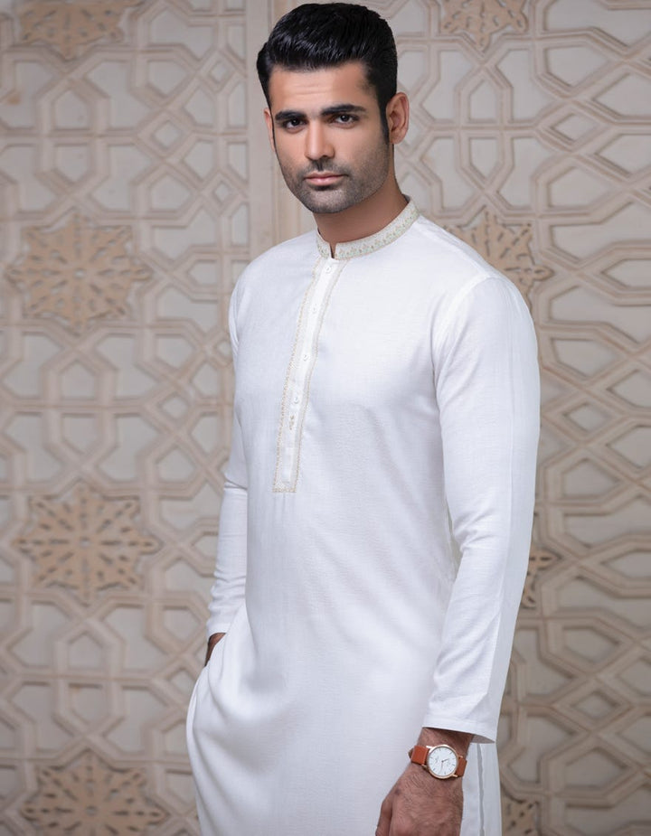 Junaid Jamshed | WHITE BLENDED KURTA