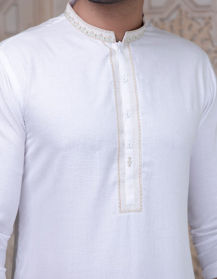 Junaid Jamshed | WHITE BLENDED KURTA