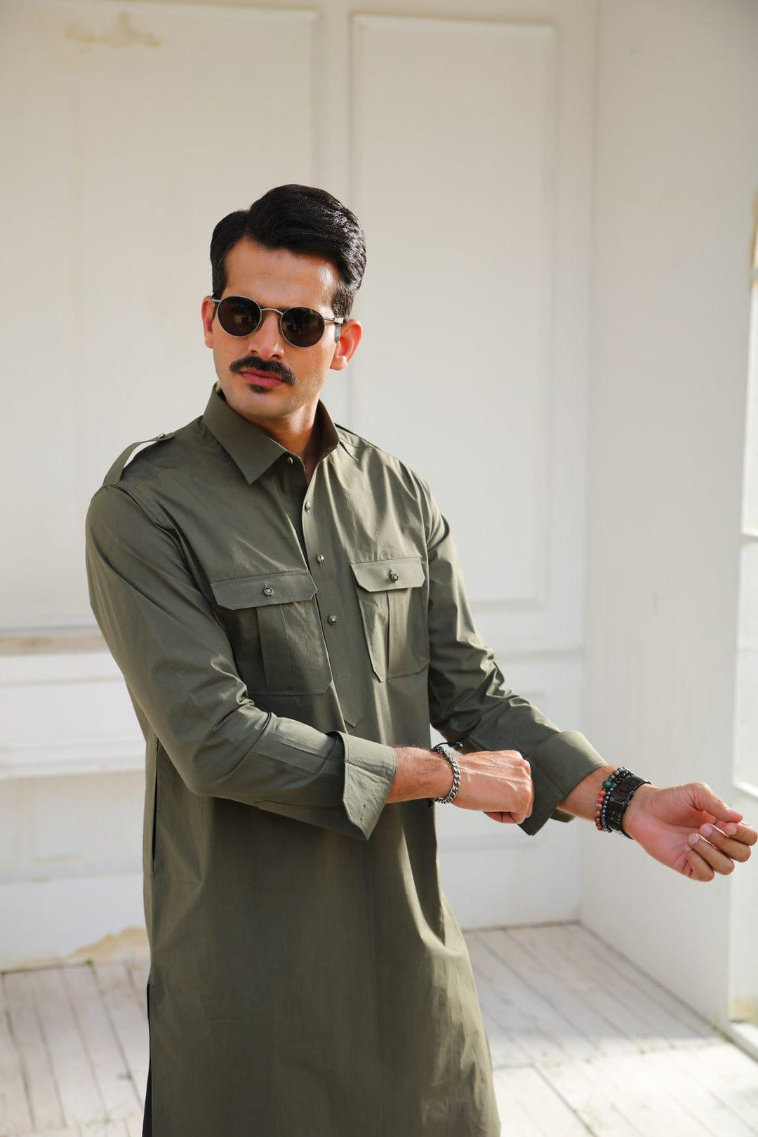 Leon Man - ARMY GREEN KURTA - 1 Piece