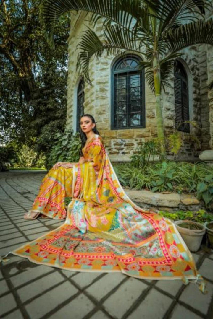 Mahdees - Dancing Girls - Silk Saree