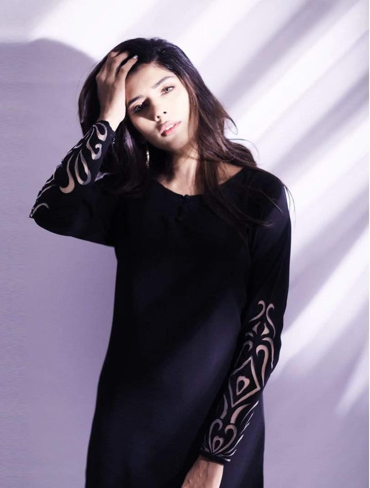 Natasha Kamal - Malia Black Tunic With Handcrafted Applique Sleeves & Raw Silk Trouser