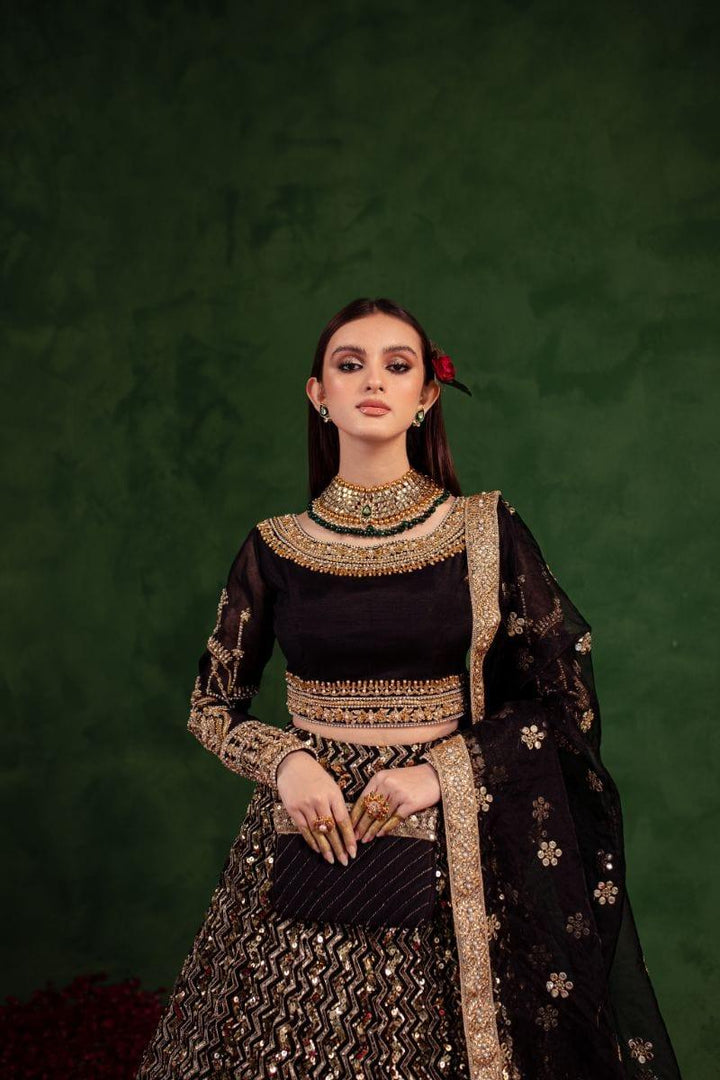Maria Osama Khan - Raqs