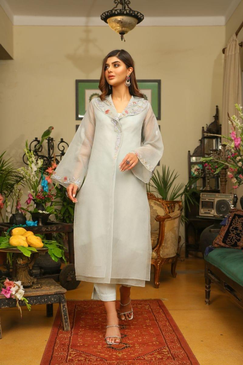 NILOFER SHAHID - Bluebell - Floral Embroidered - 3 Piece