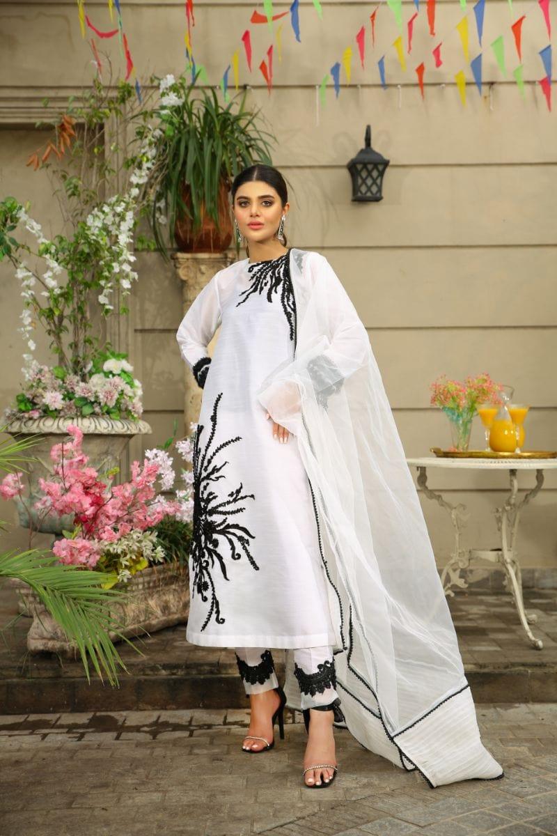 NILOFER SHAHID - Moon Stone - White Canvas - Floral Embroidered - 3 Piece