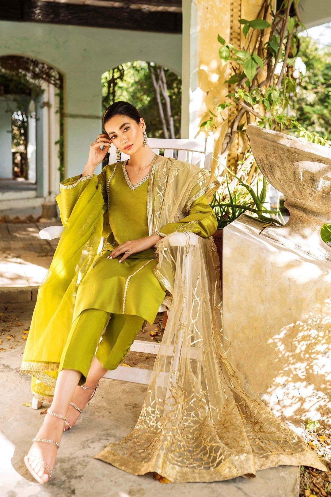 Natasha Kamal - Green Raw Silk Coord Set with Organza Dupatta - 3 Pieces