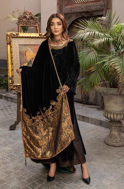 Nilofer Shahid - A Winter’s Tale - Crushed Velvet