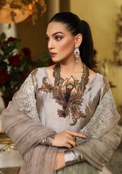 Nilofer Shahid - Queen Tsarina - Peshwas - 3 Piece