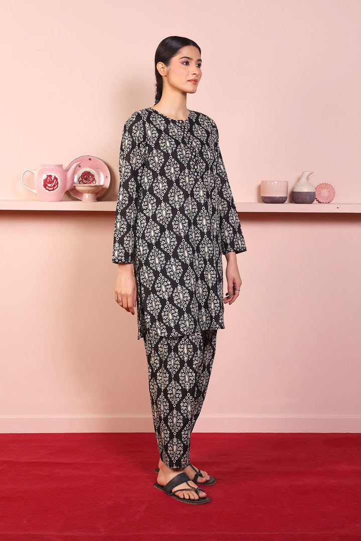 Generation - Thappa 2-Piece - Black - Lawn