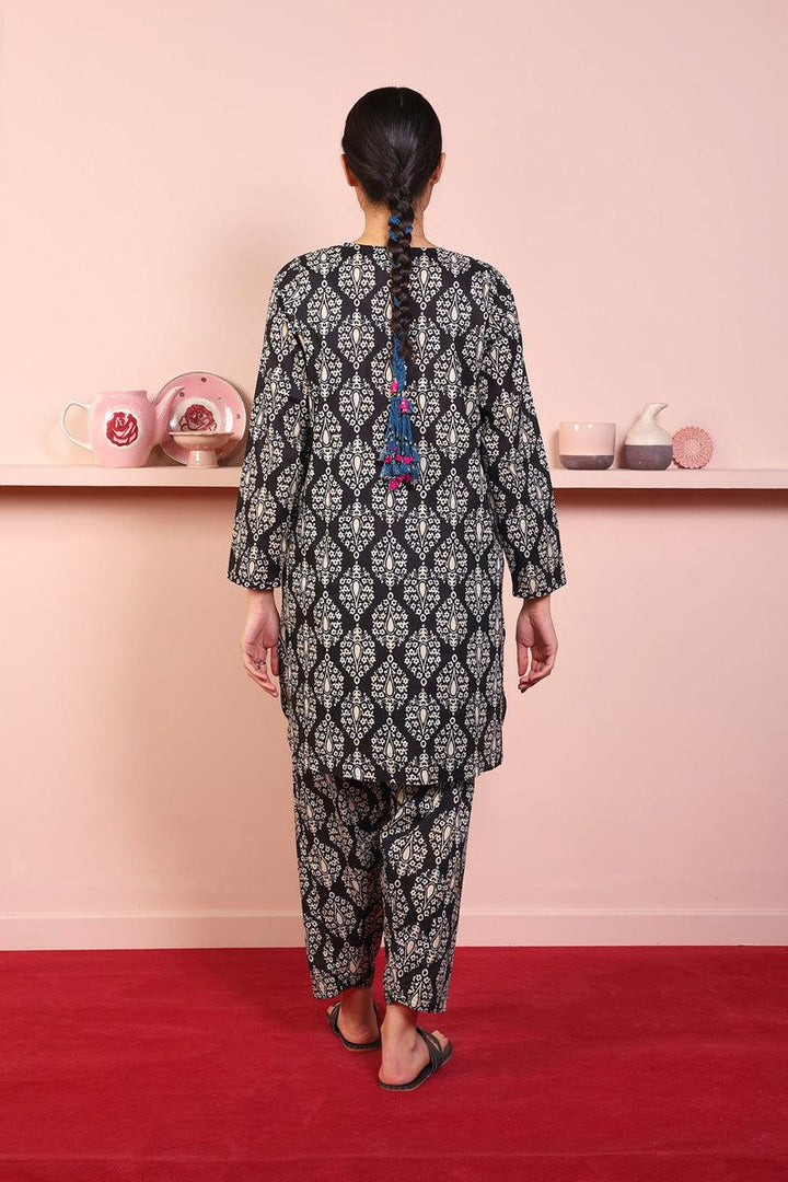 Generation - Thappa 2-Piece - Black - Lawn