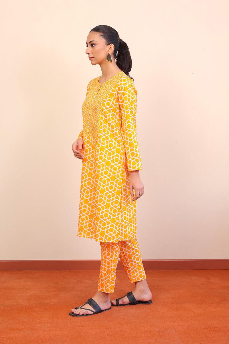 Generation - 2-Piece Geometric Set - Mango Yellow - Lawn