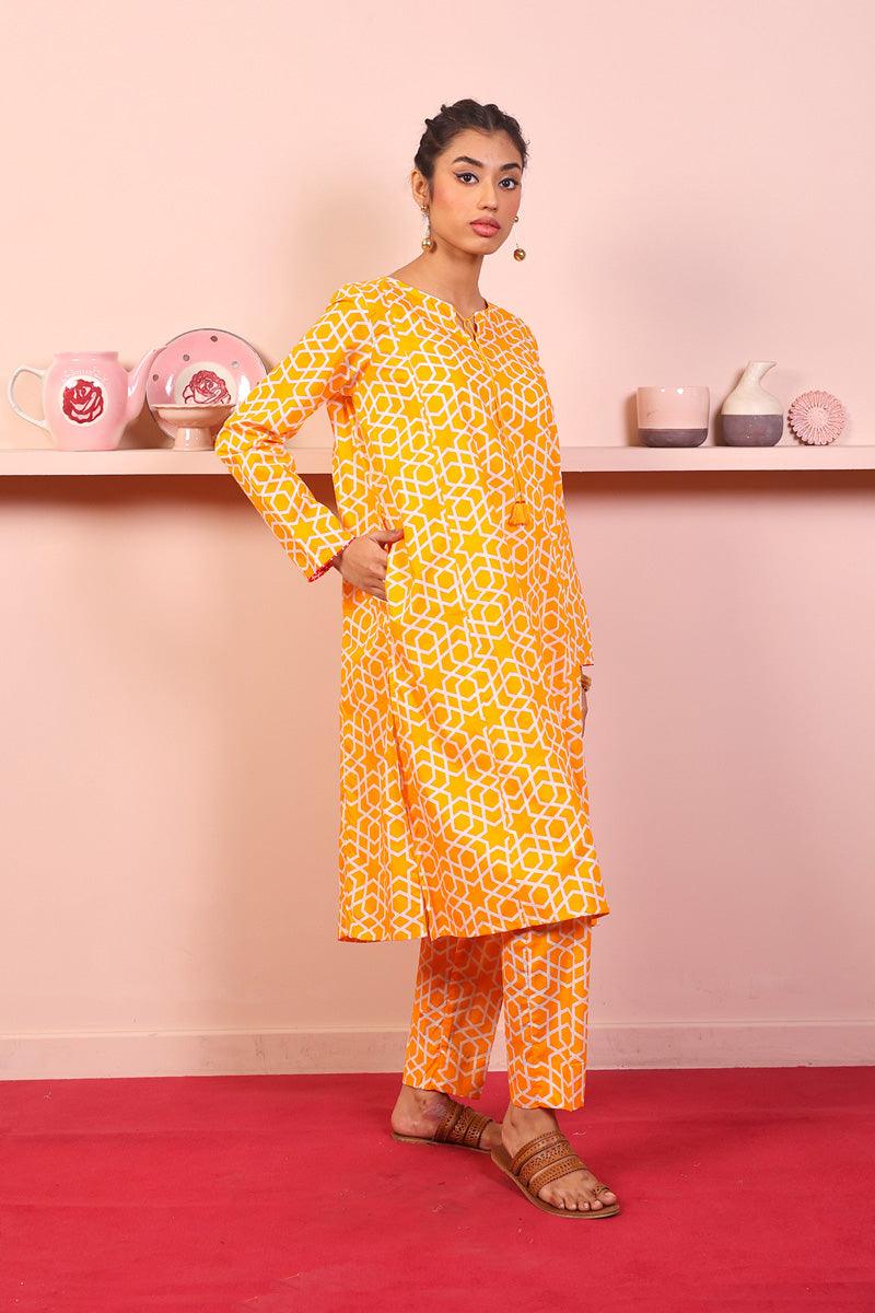 Generation - 2-Piece Geometric Set - Mango Yellow - Lawn