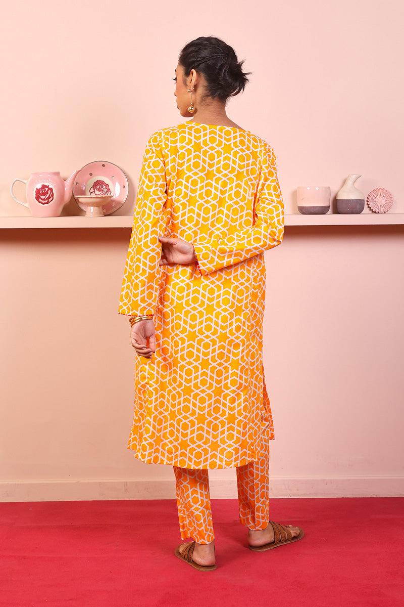 Generation - 2-Piece Geometric Set - Mango Yellow - Lawn