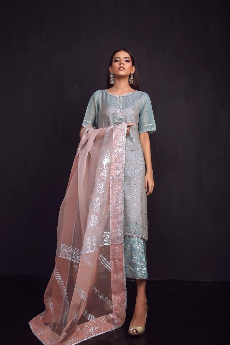 Sadia Aamir - Grey and Pink Sahar - Khaddi Cotton - 3 Piece