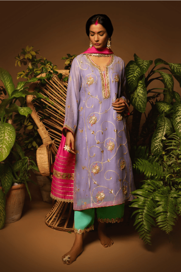 Sanam Chaudhri - Kora Silk Embroidered 3 Piece