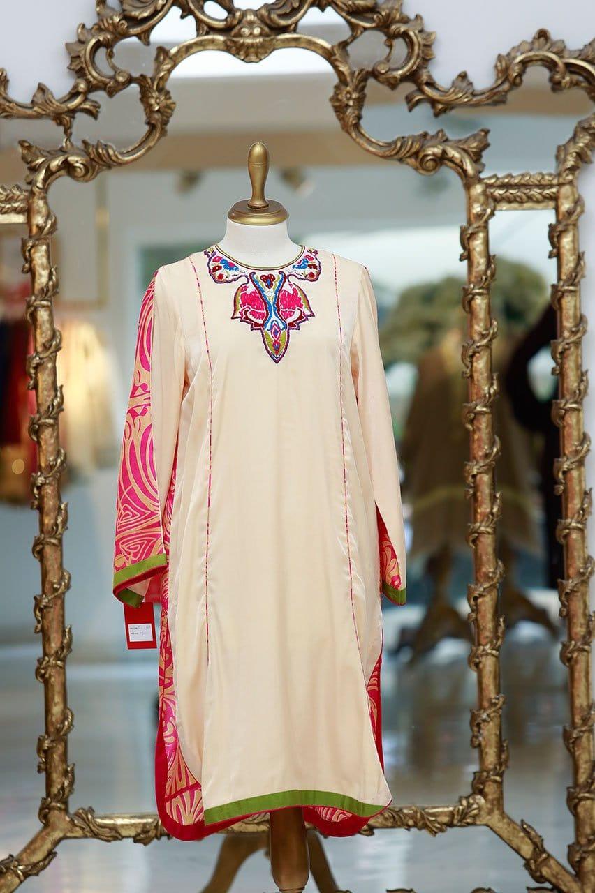 Sanam Chaudhri - Off White Shirt