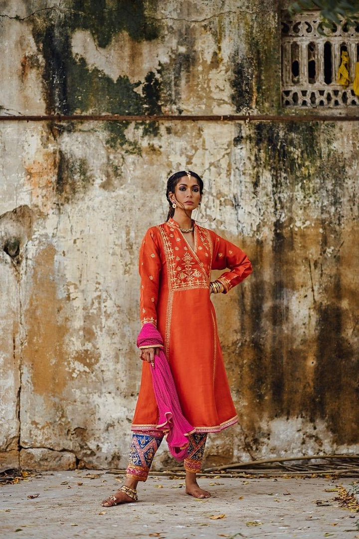 Sanam Chaudhri - Raw Silk Embroidered Shirt and Shalwar with Dupatta