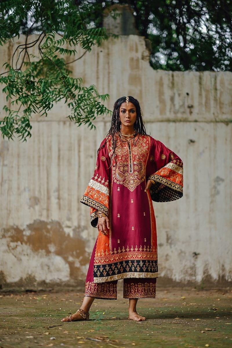 Sanam Chaudhri - Raw Silk Embroidered Shirt with Izaar