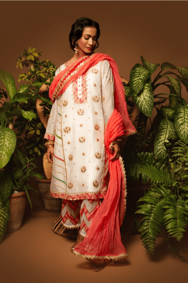 Sanam Chaudhri - White Kora Silk Embroidered 3 Piece