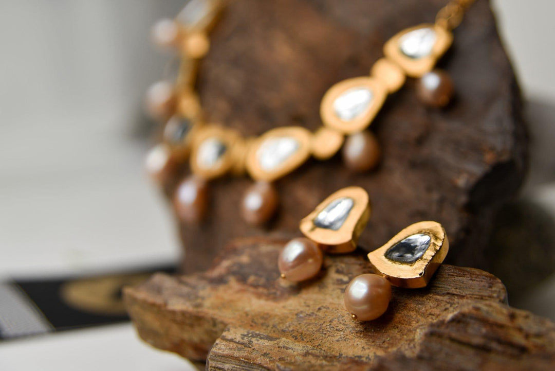 Shaista Jewelry - Clutch Necklace Set