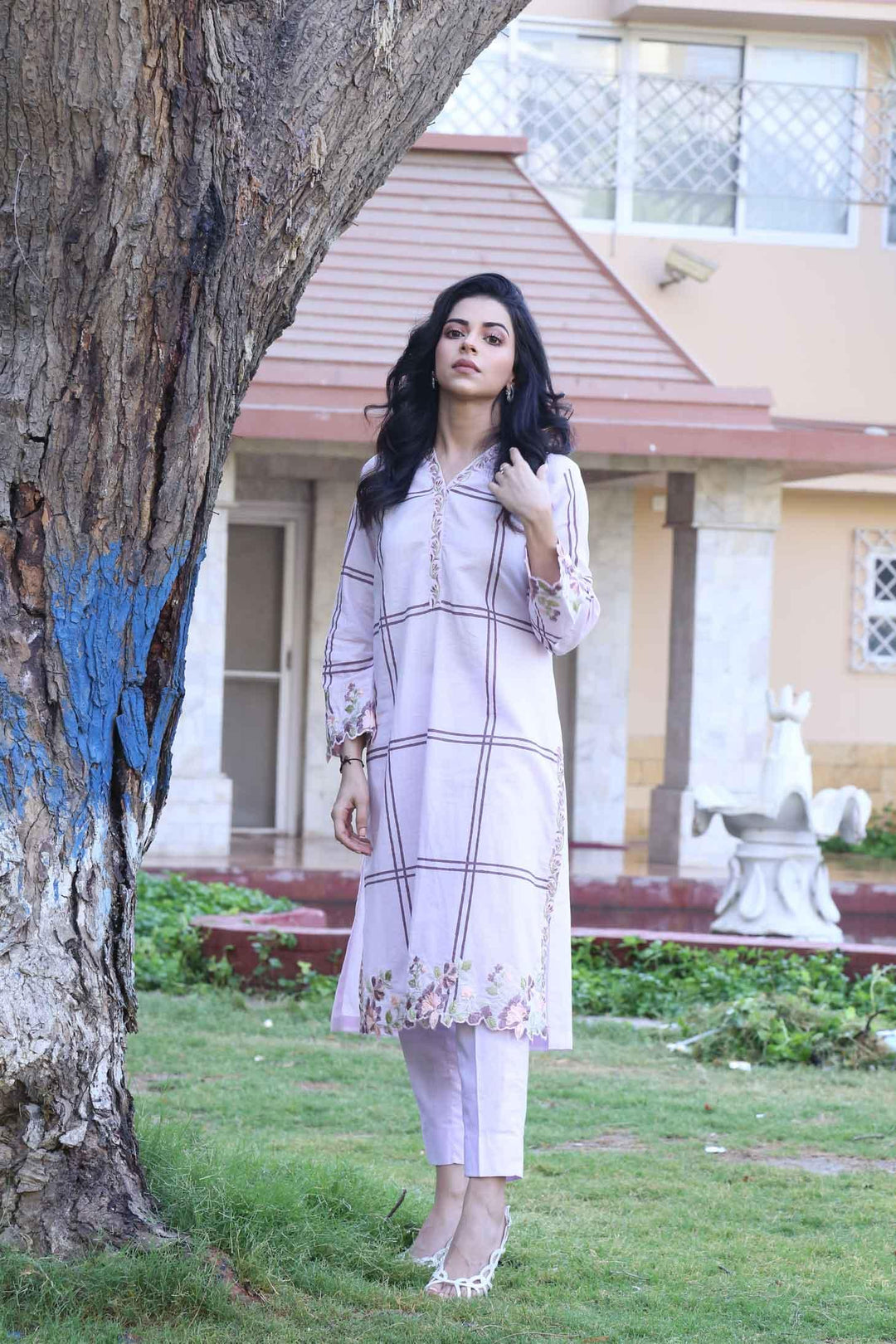 Urooj Atelier - Lavender