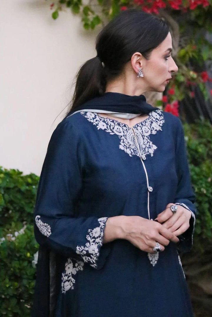 Urooj Atelier - MOCKINGBIRD - Asfoor Collection