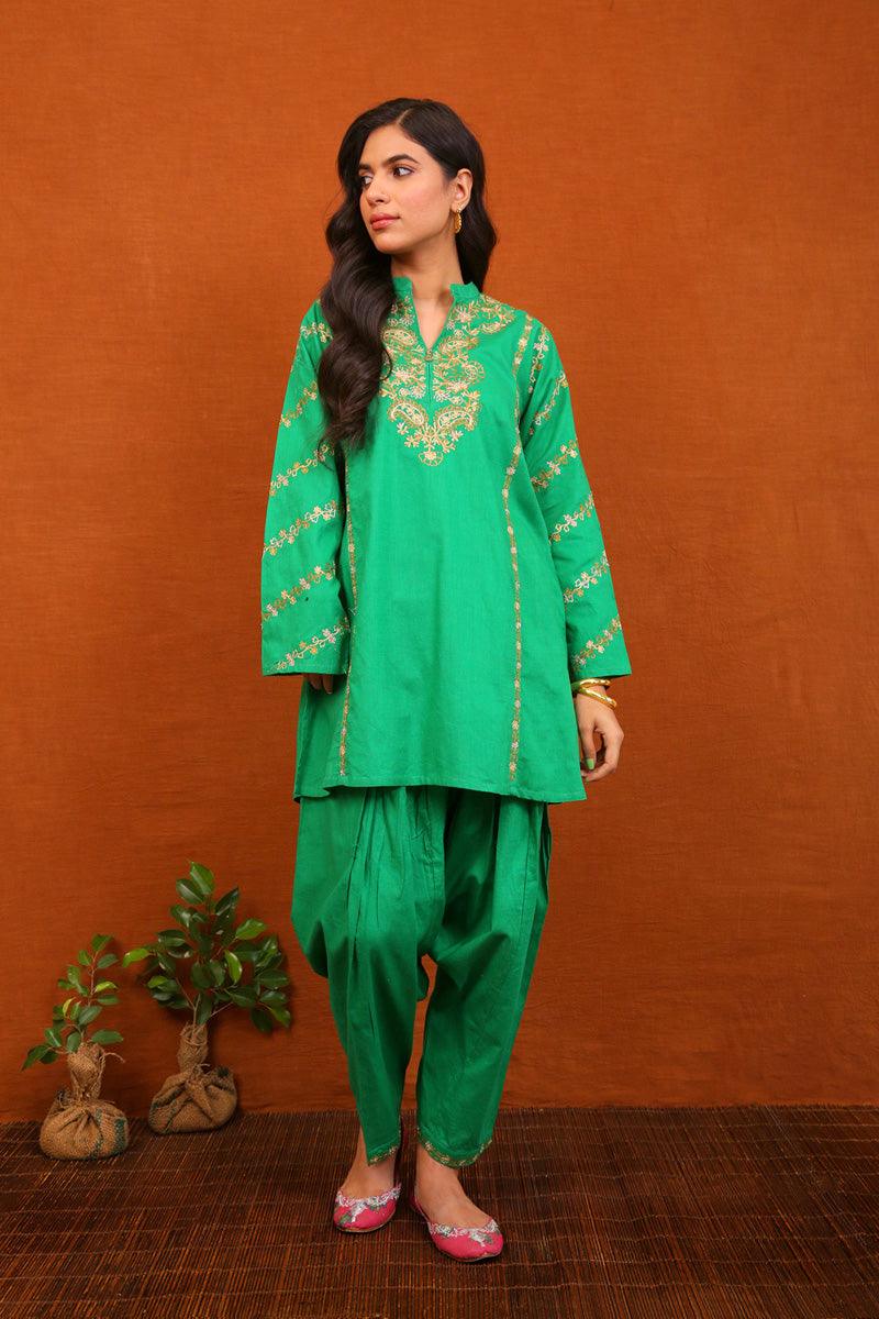 Generation - 2- Piece Classical Aura Set - Green - Studio by TCS
