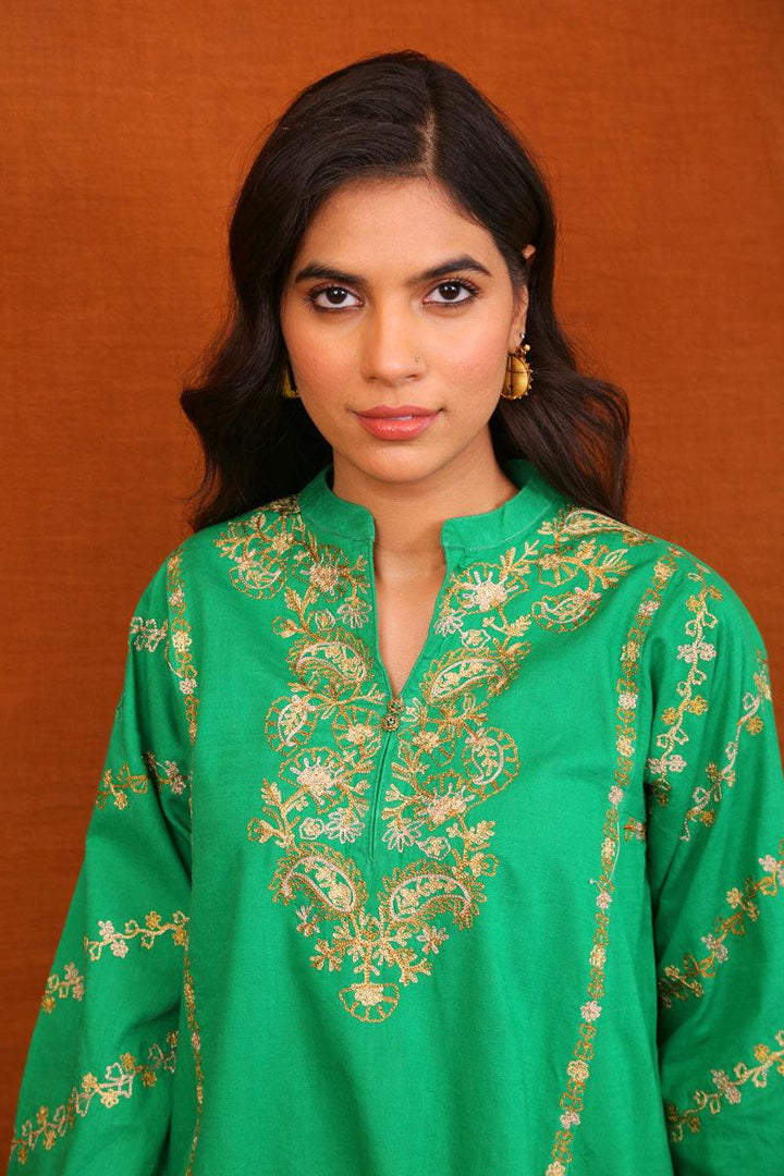 Generation - 2- Piece Classical Aura Set - Green - Studio by TCS