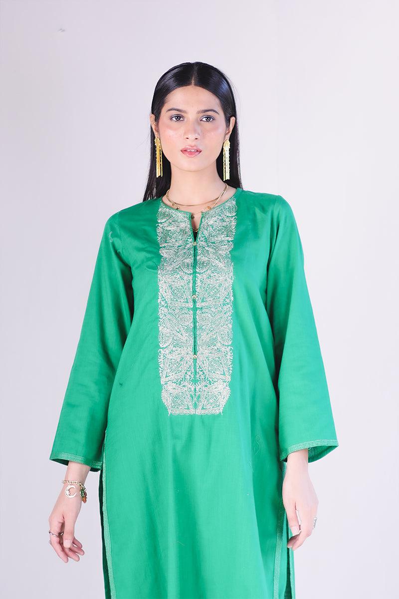 Generation - 2- Piece Classical Aura Set - Green - Studio by TCS