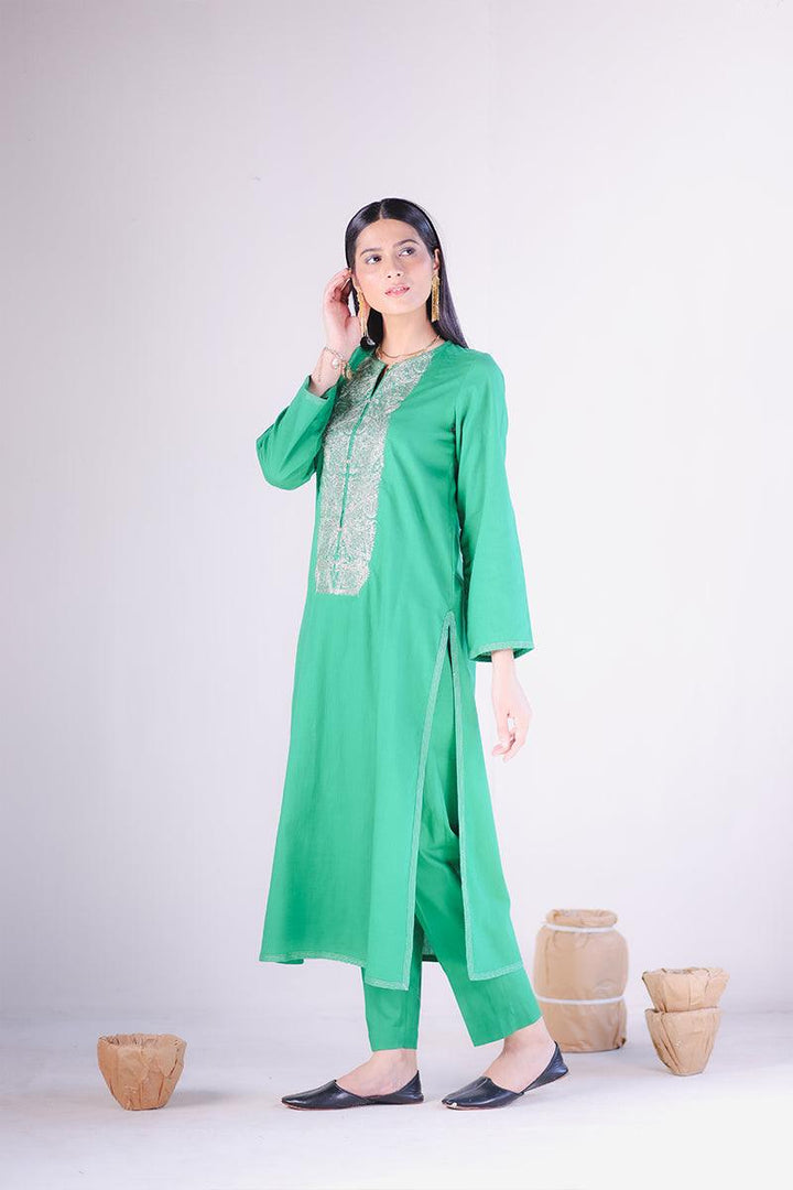 Generation - 2- Piece Classical Aura Set - Green - Studio by TCS